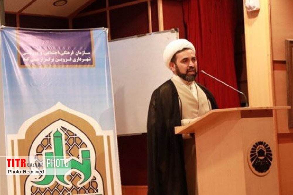 مسابقه حفظ قرآن کریم در ماه مبارک رمضان در قزوین برگزار می شود