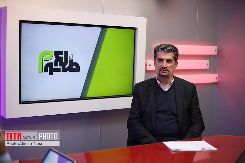 آنونس رئیس اتاق بازرگانی استان قزوین در برنامه ضلع سوم 