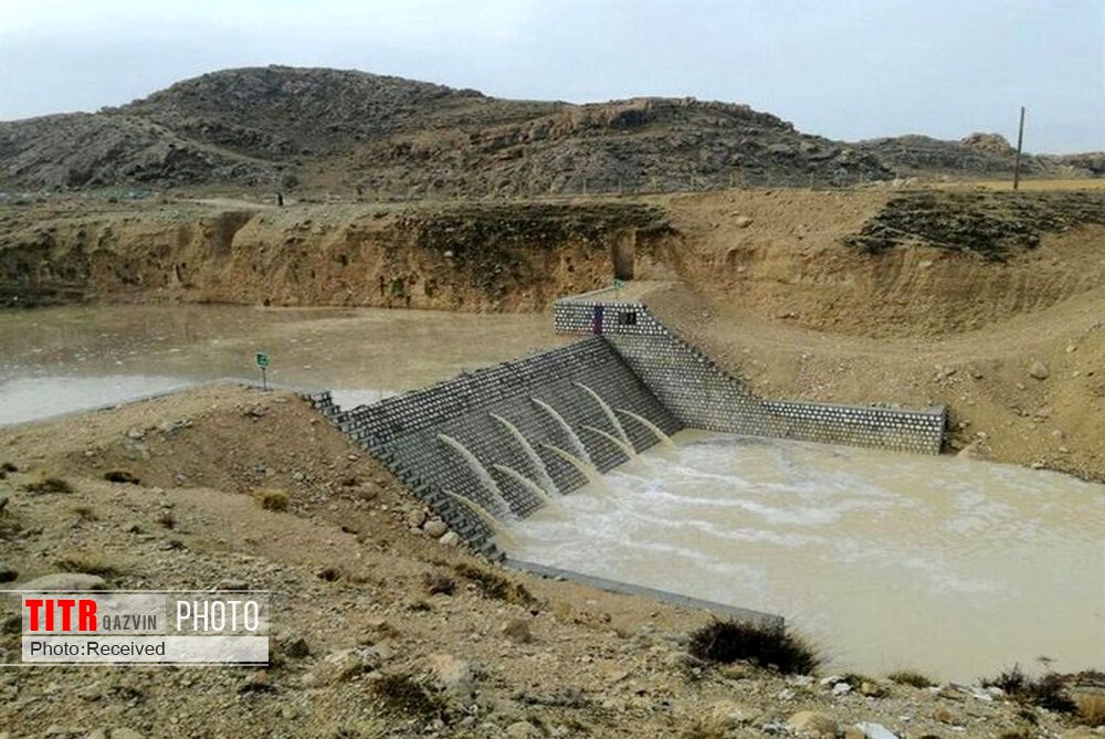 آبخیزداری راهی برای کنترل فرونشست در قزوین