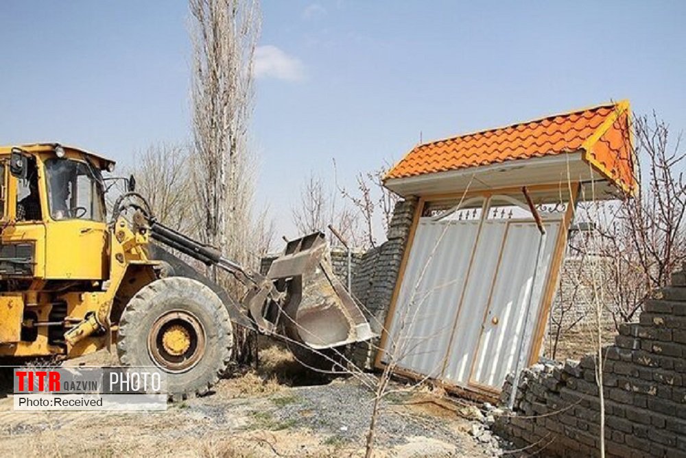 5 بنای غیرمجاز در باغستان سنتی قزوین تخریب شد
