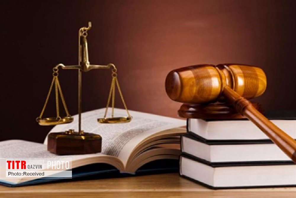 قضات صادرکننده آراء قضایی برتر استان قزوین تقدیر شدند