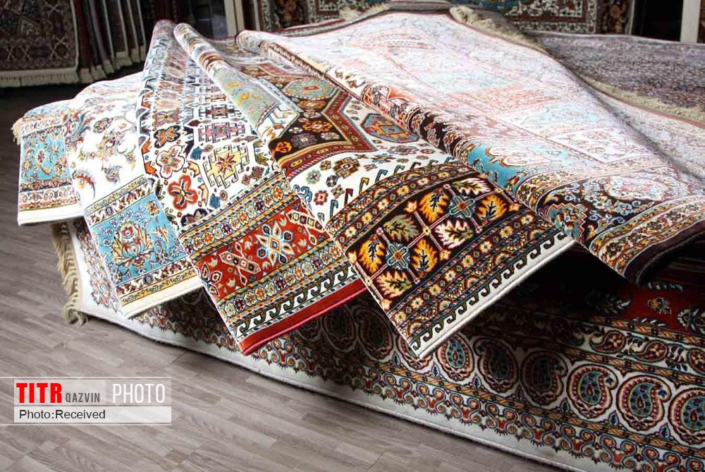 آغاز فعالیت نمایشگاه تخصصی فرش دستباف و تابلوفرش در قزوین