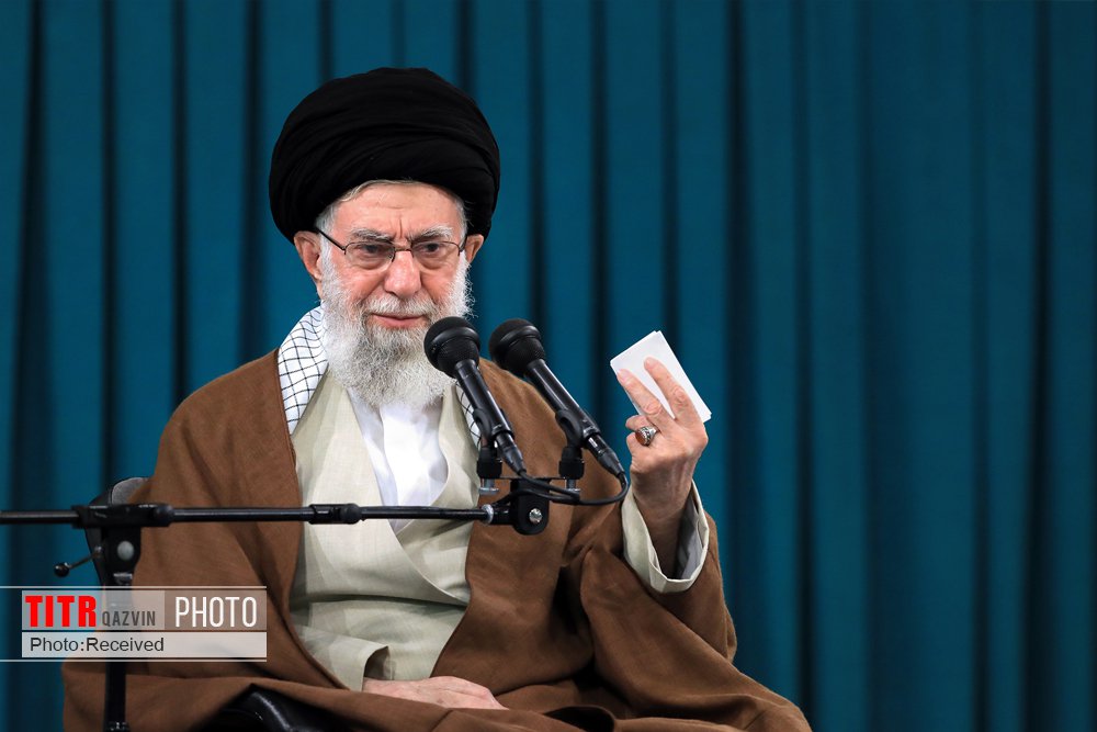 مذاکره با آمریکا هوشمندانه، عاقلانه و شرافتمندانه نیست