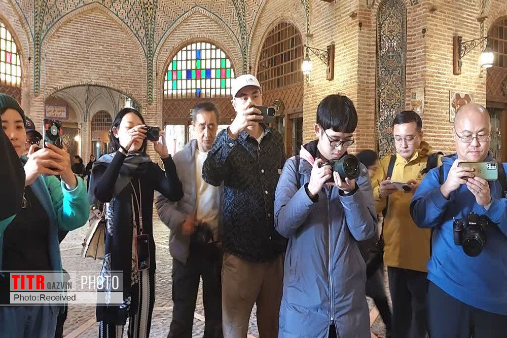 جاذبه‌های گردشگری قزوین توسط ایفلوئنسرهای چینی معرفی شد