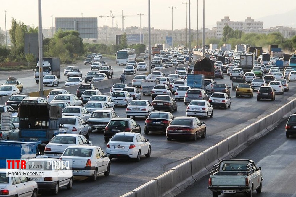 بیش از 10.5 میلیون خودرو از جاده های قزوین تردد کردند