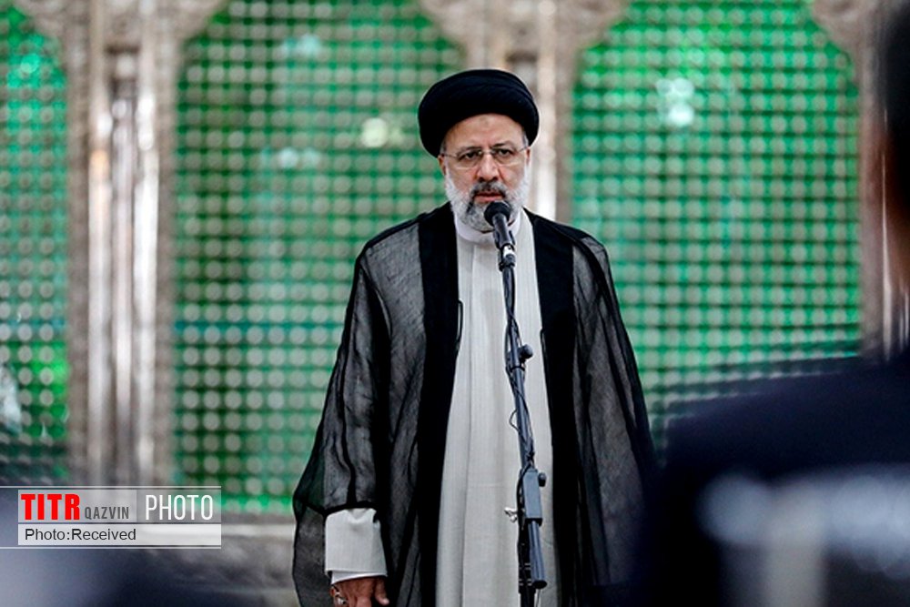 رئیس جمهور در مراسم 12 فروردین در حرم امام راحل سخنرانی می‌کند