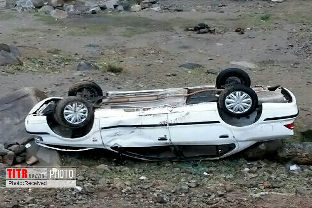 یک کشته بر اثر واژگونی خودرو سمند در قزوین