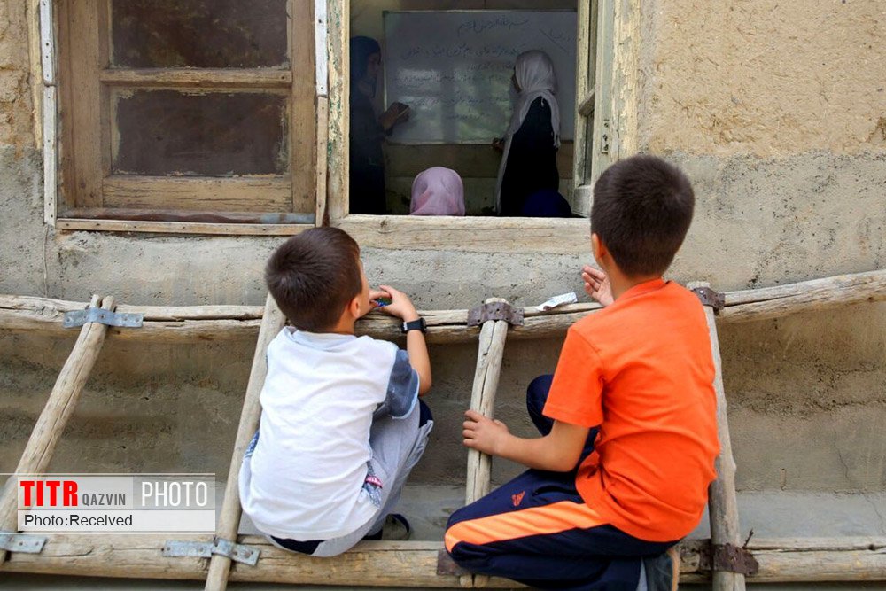 اتاق عملیات برای کاهش آمار بازماندگان از تحصیل تشکیل شود